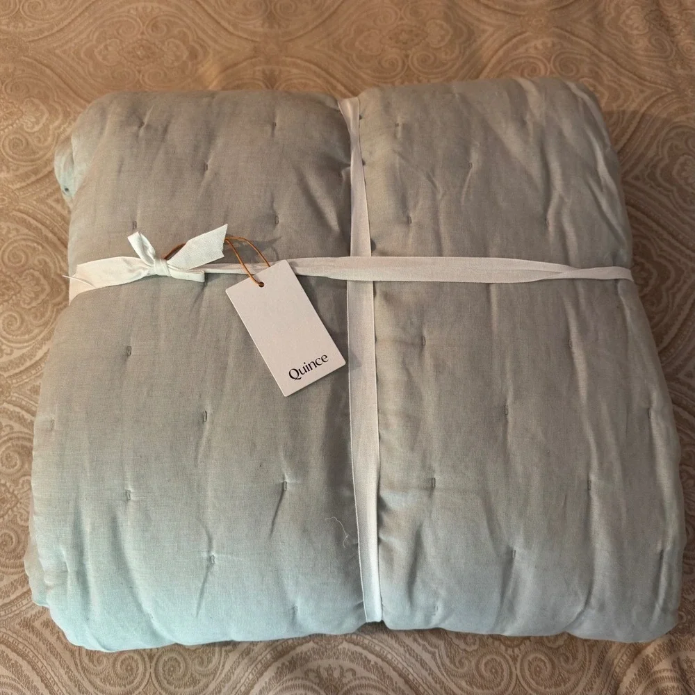 Quince European Linen Dream Quilt Full/Queen Mist Blue